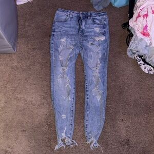 American Eagle Outfitters Light Blue Distressed Skinny Jeans
